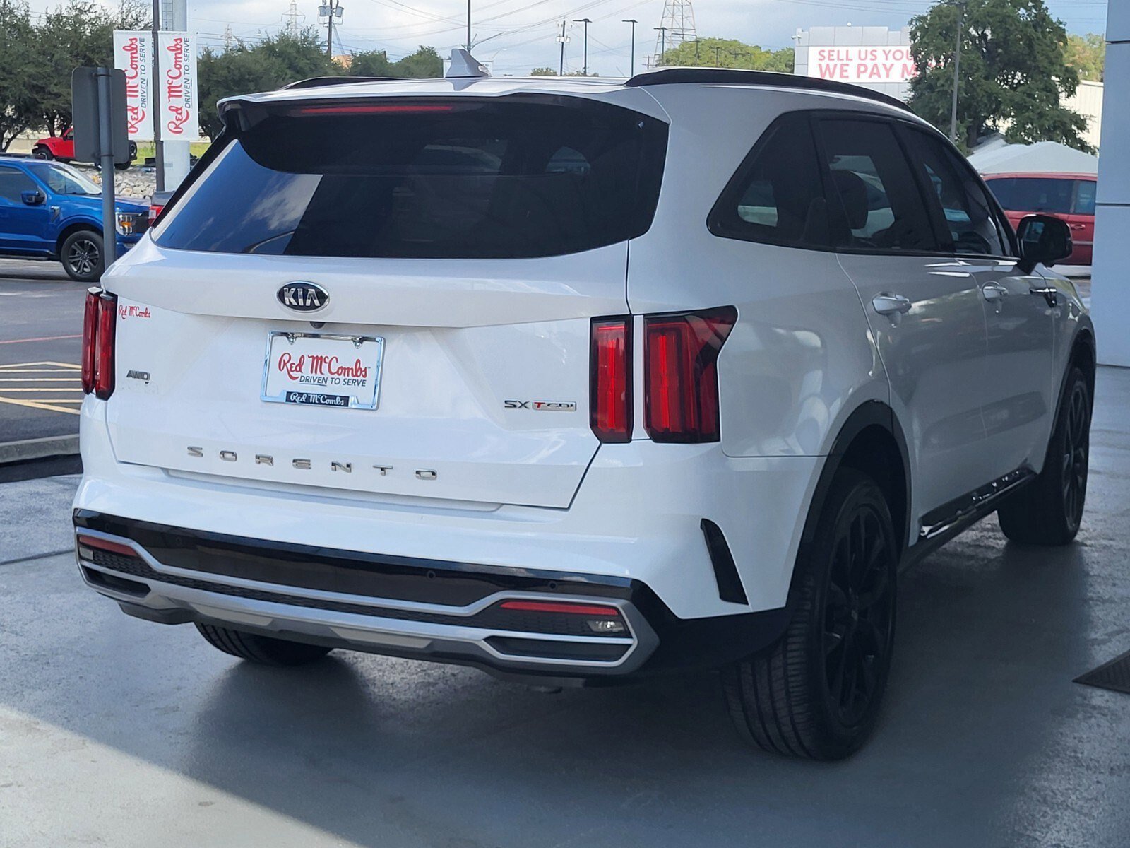 Used 2021 Kia Sorento SX image 3