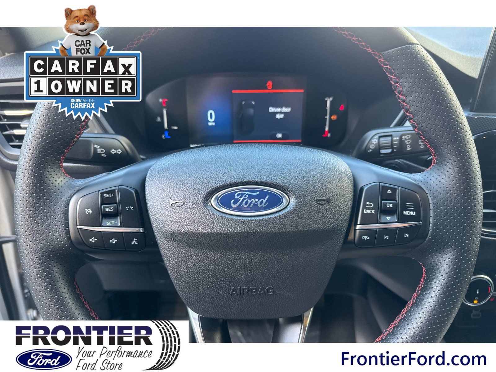 Certified 2025 Ford Escape ST-Line Select AWD/4WD image 24