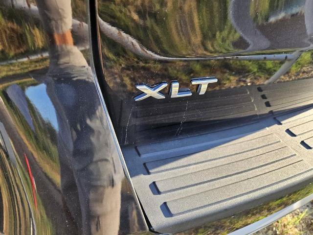 Certified 2024 Ford Expedition XLT RWD image 8