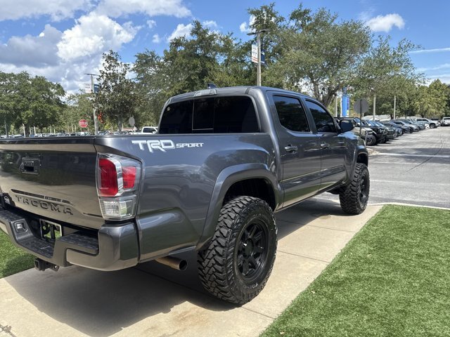 Used 2021 Toyota Tacoma TRD Sport RWD image 3