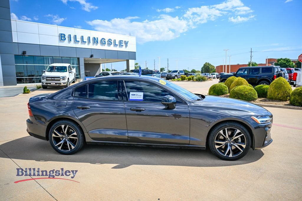 Used 2023 Volvo S60 B5 Core AWD/4WD image 8