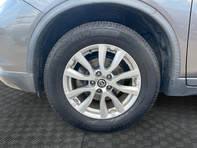Used 2019 Nissan Rogue SV AWD/4WD image 15
