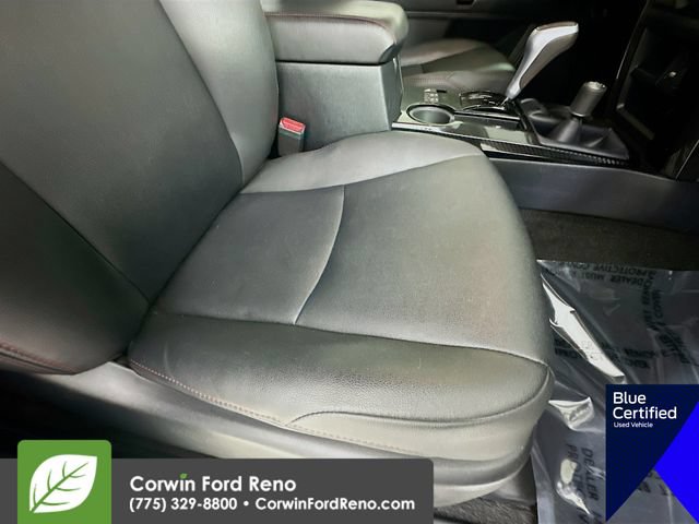 Used 2021 Toyota 4Runner TRD Off-Road Premium w/ Moonroof Package AWD/4WD image 32