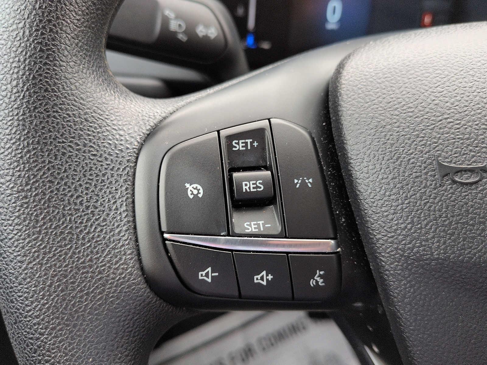 Certified 2025 Ford Escape Active AWD/4WD image 16