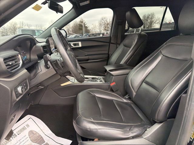 Certified 2020 Ford Explorer XLT w/ Equipment Group 202A image 26