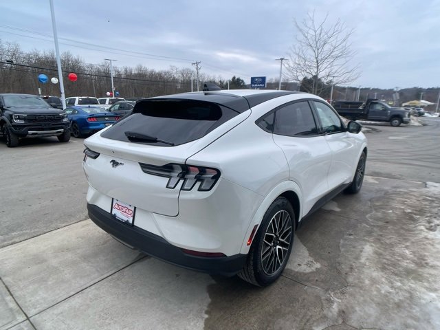 Certified 2025 Ford Mustang Mach-E Premium image 5