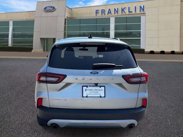 Certified 2023 Ford Escape Active w/ Tech Pack #1 FWD image 6