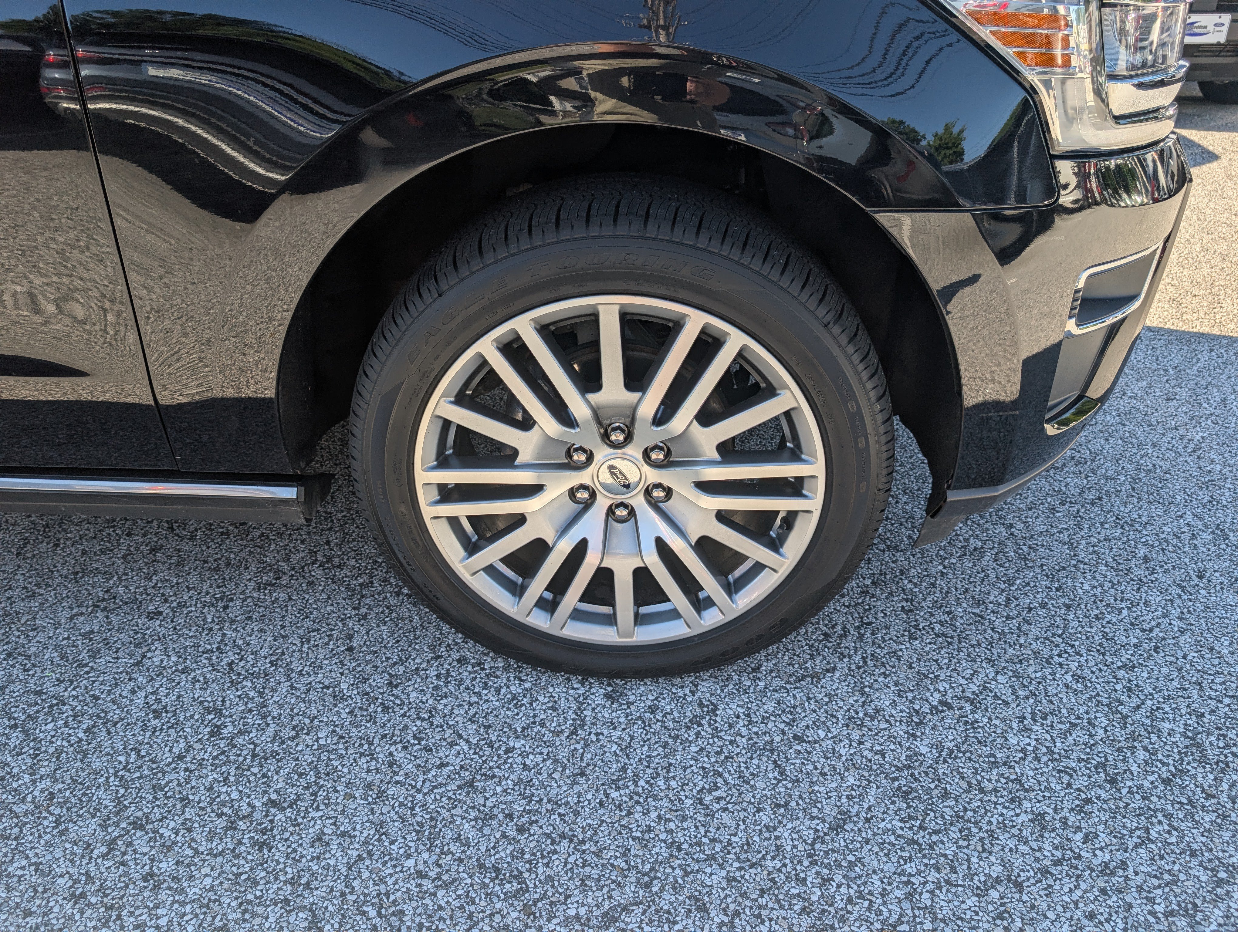 Certified 2022 Ford Expedition Limited AWD/4WD image 11