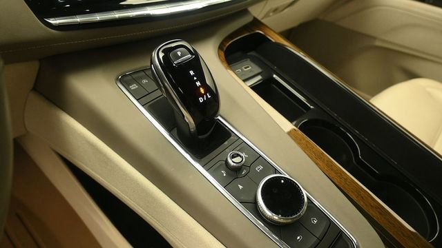 Used 2023 Cadillac Escalade Premium Luxury Platinum w/ Heavy-Duty Trailer Package AWD/4WD image 20