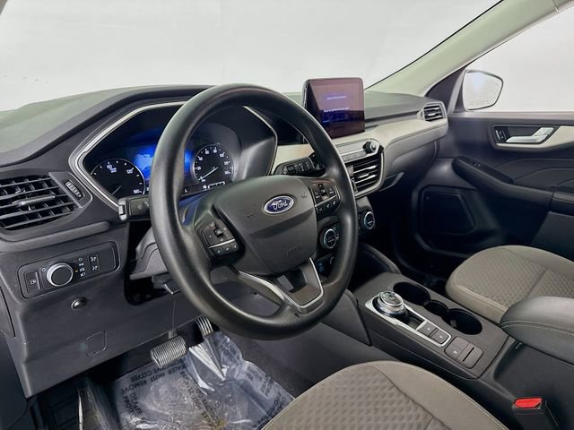 Certified 2021 Ford Escape SE image 9