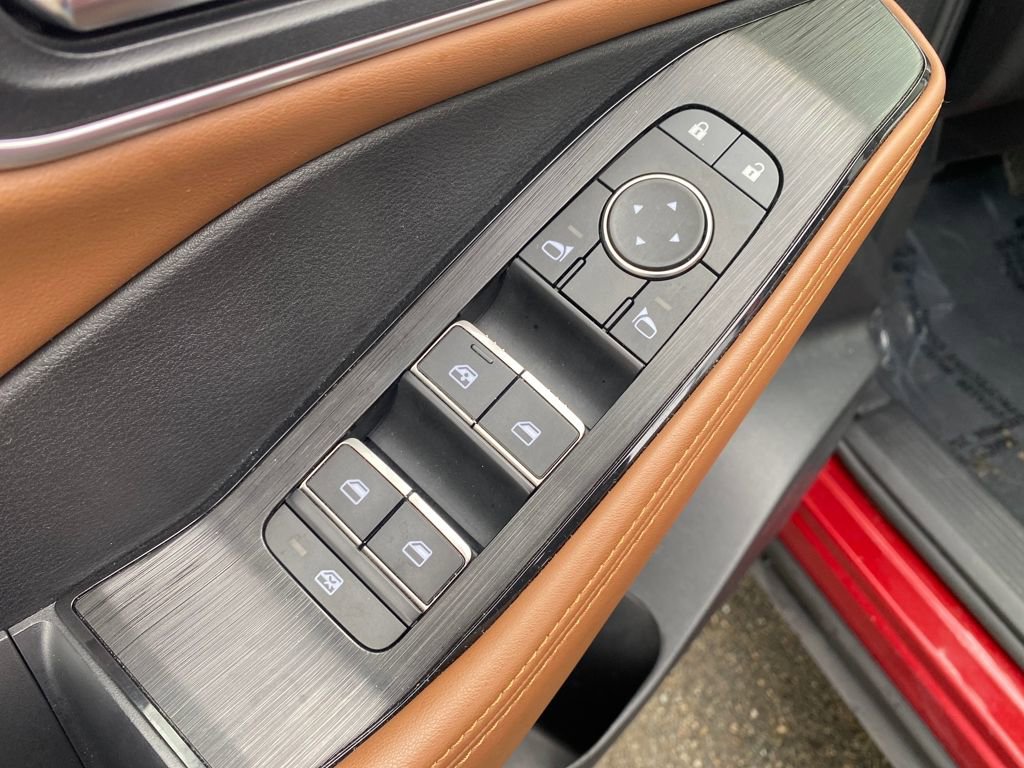 Used 2024 Nissan Rogue Platinum w/ Platinum Premium Package image 20