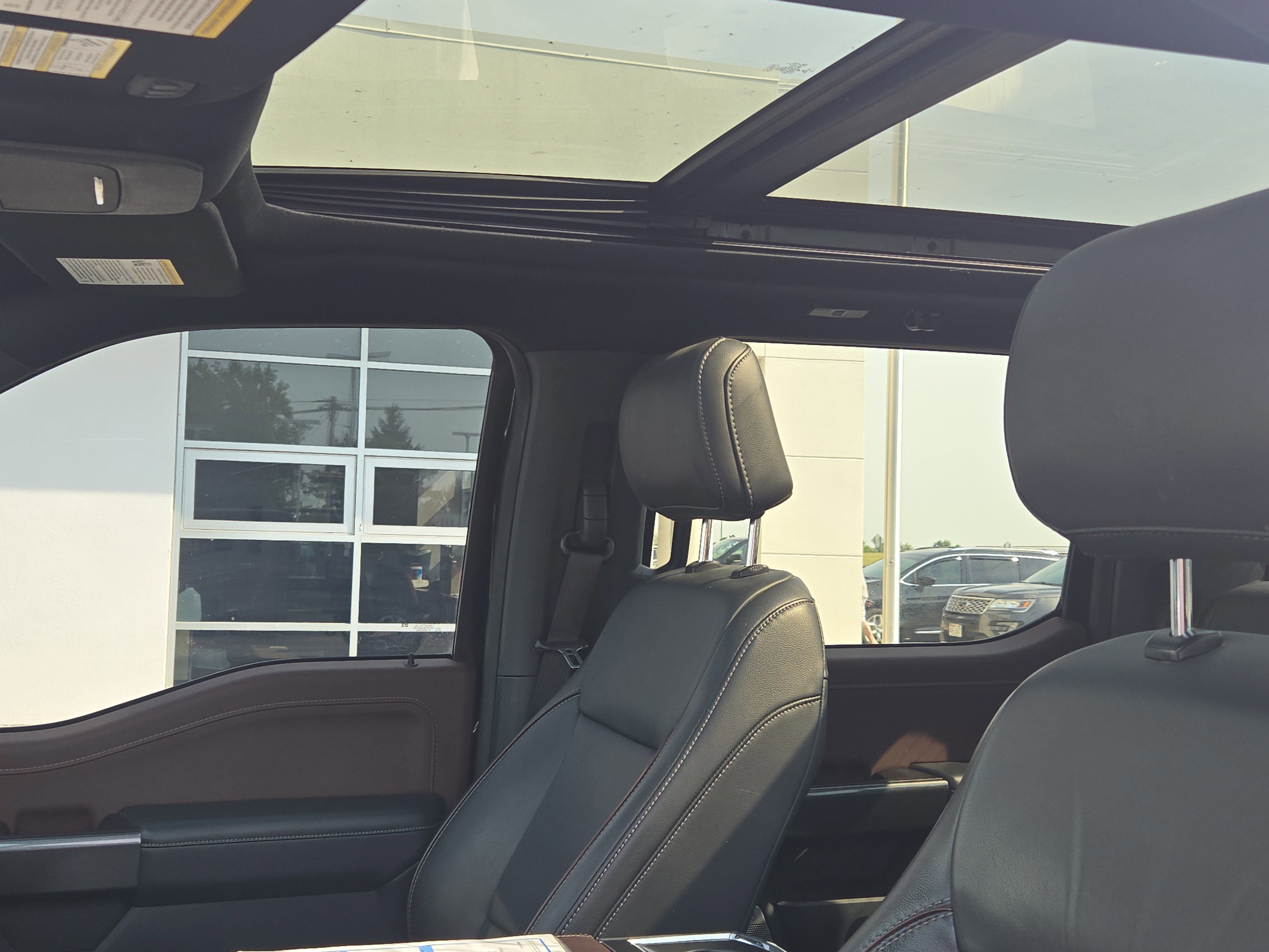 Certified 2021 Ford F150 Lariat w/ Equipment Group 502A High image 41