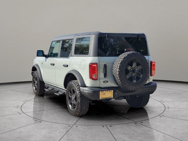 Certified 2022 Ford Bronco Black Diamond AWD/4WD image 10