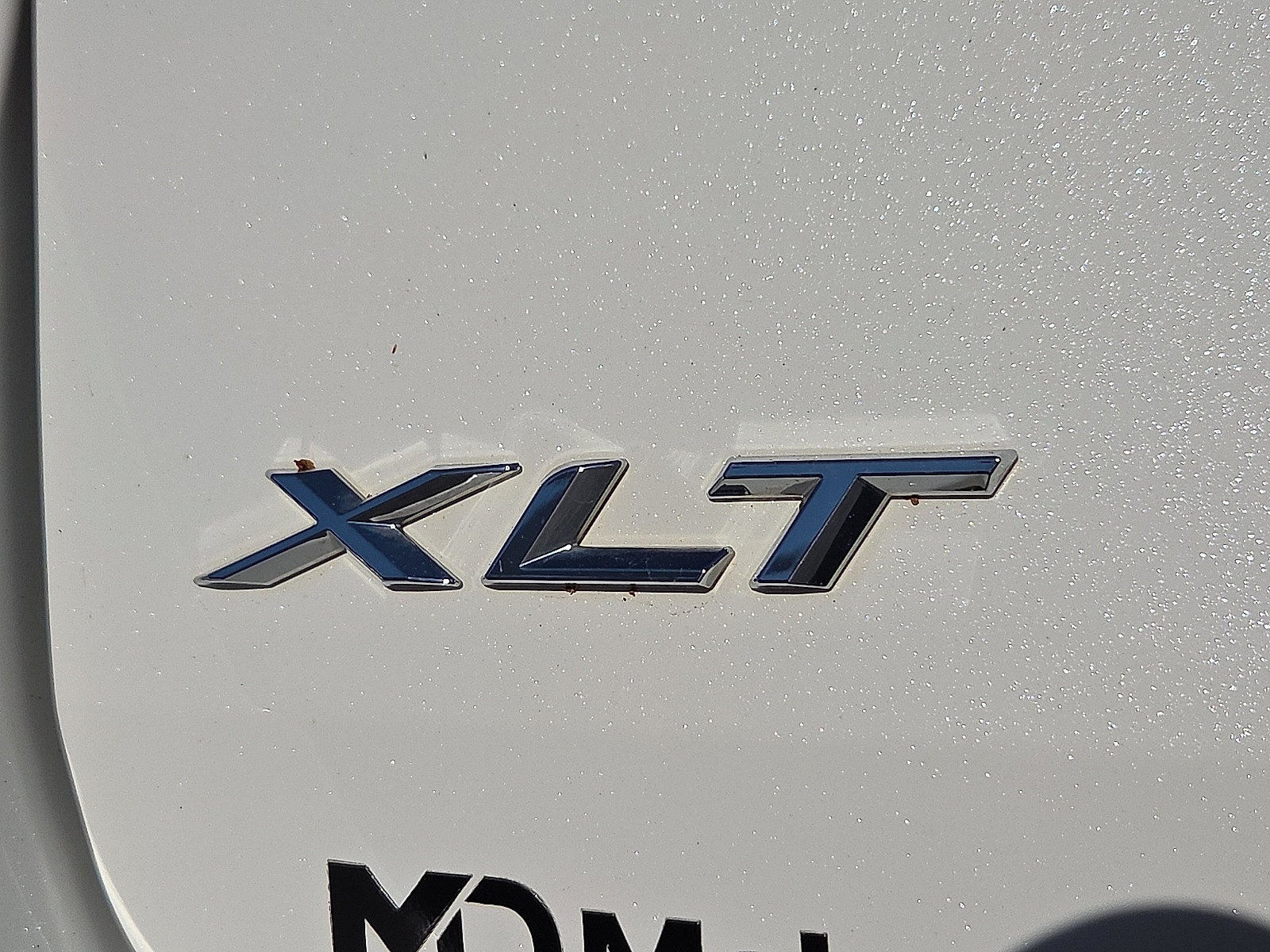 Certified 2022 Ford Explorer XLT w/ Equipment Group 202A AWD/4WD image 9