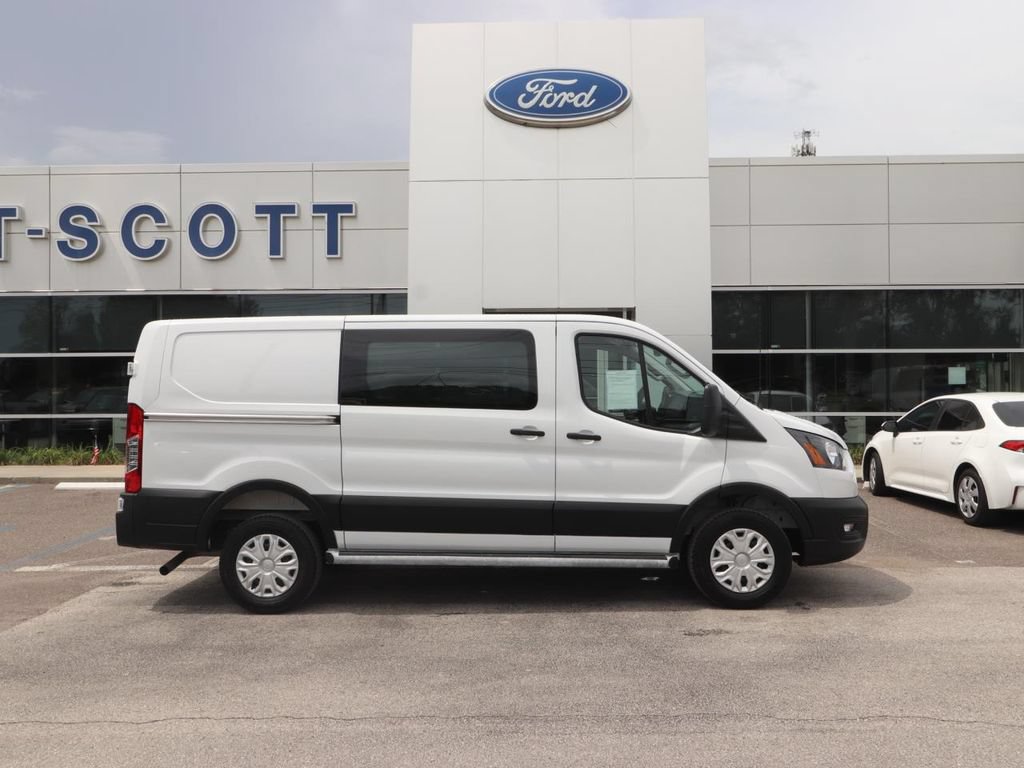 Certified 2025 Ford Transit 250 Low Roof w/ Exterior Upgrade Package RWD image 17