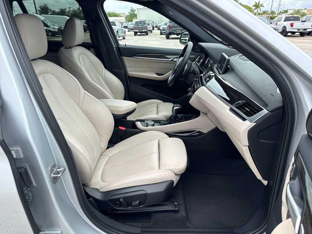 Used 2019 BMW X1 sDrive28i w/ M Sport Package FWD image 26