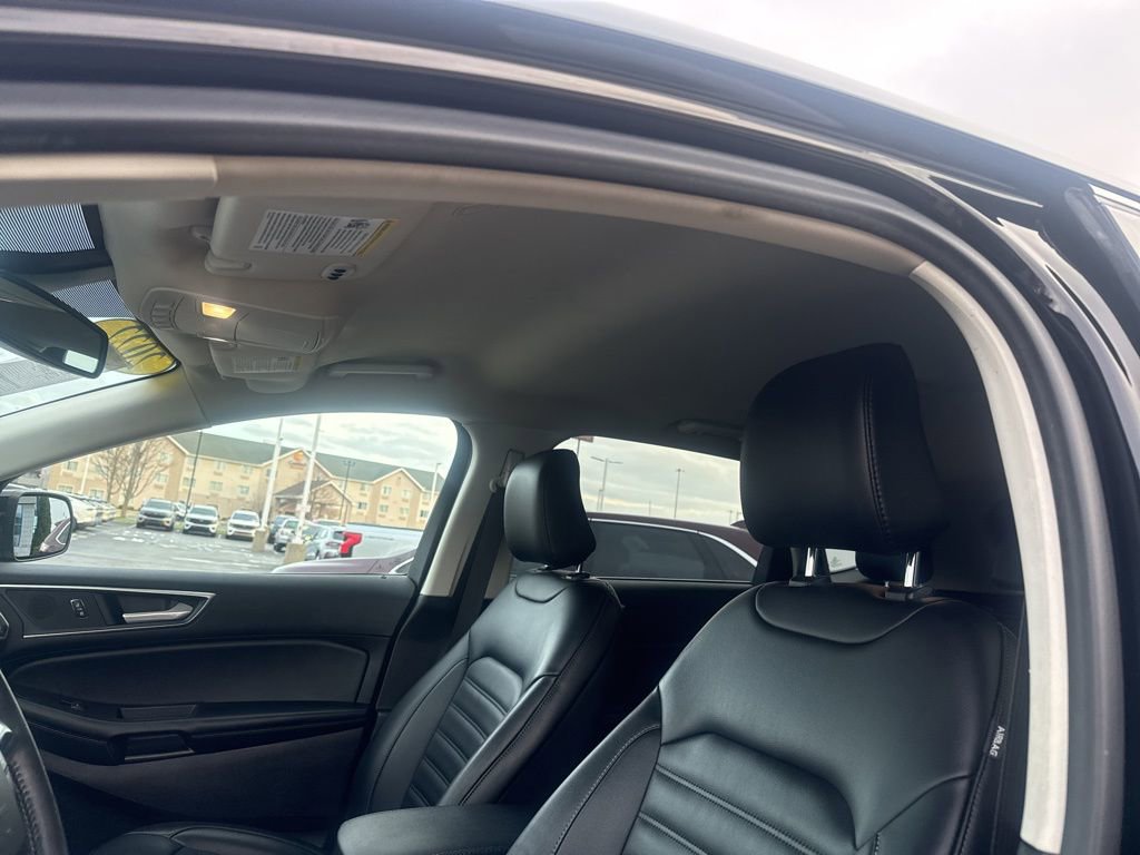 Certified 2022 Ford Edge SEL w/ Convenience Package image 14