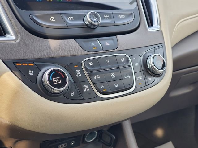 Used 2024 Chevrolet Malibu LT image 23