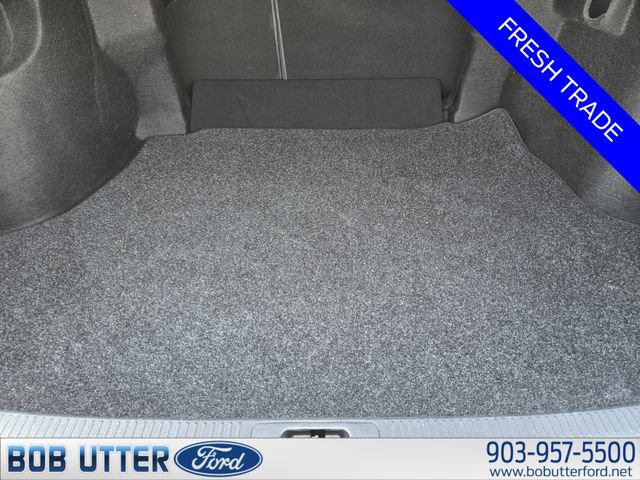 Used 2018 Toyota Camry LE FWD image 31