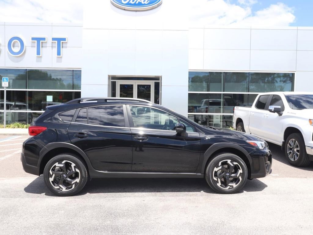 Used 2023 Subaru Crosstrek 2.5i Limited AWD/4WD image 6