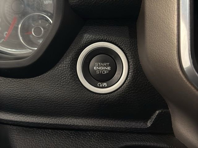 Used 2021 RAM 1500 Laramie AWD/4WD image 19