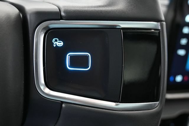 Certified 2025 Ford Expedition Active AWD/4WD image 18