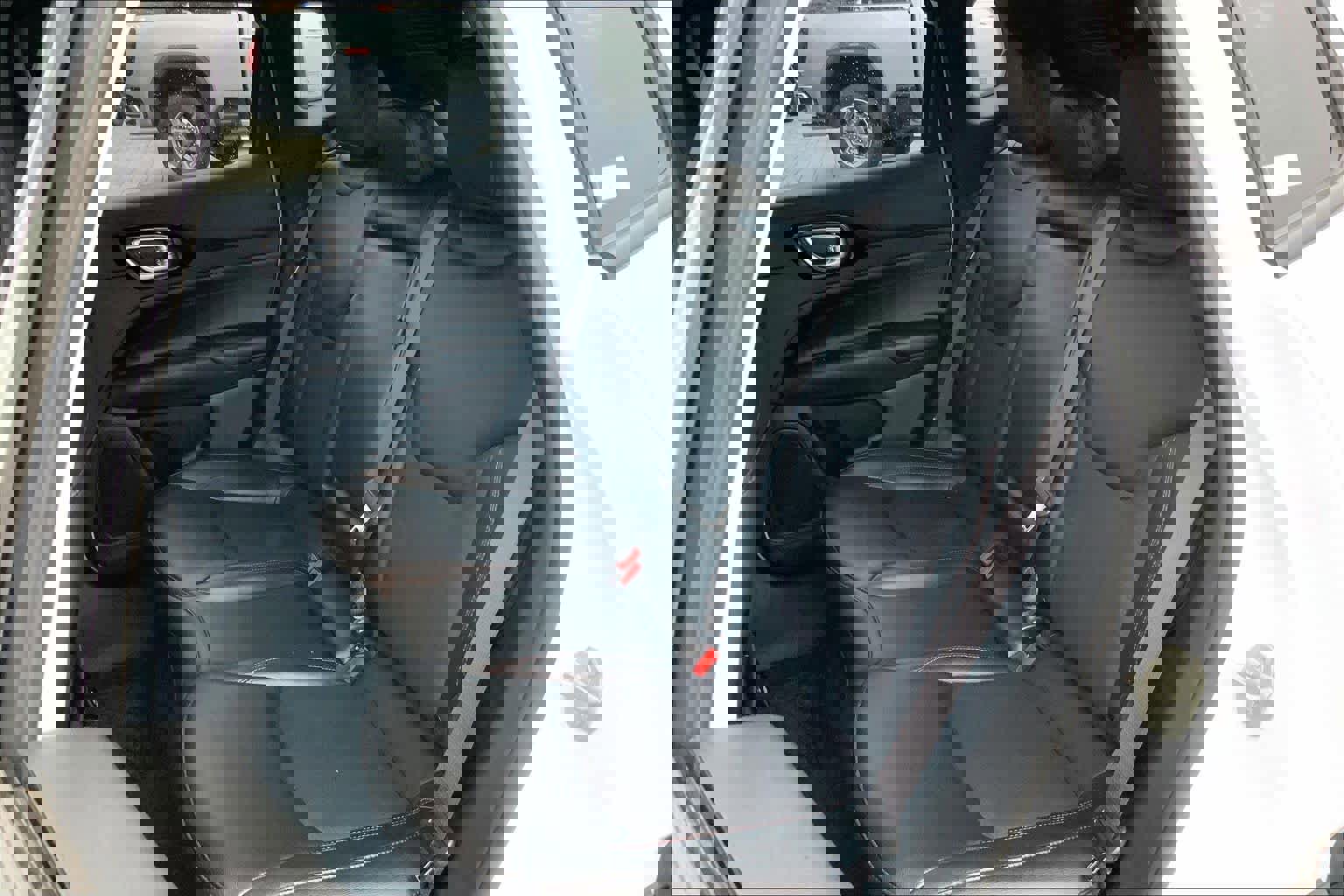 Used 2023 Jeep Compass Trailhawk image 19