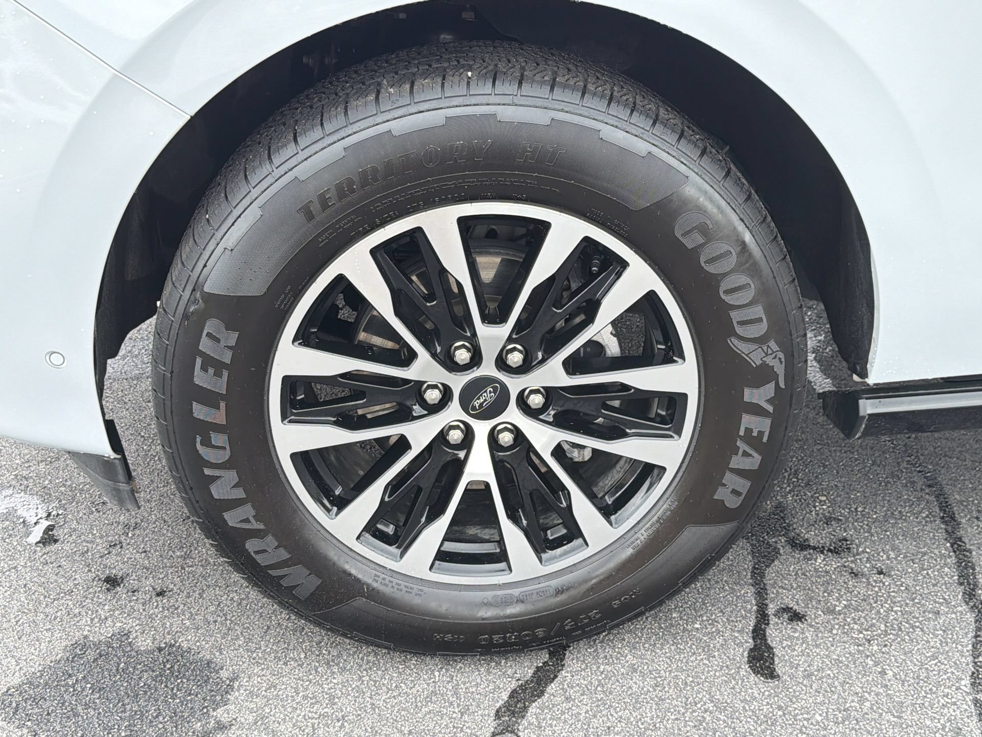 Certified 2025 Ford Expedition Max Platinum AWD/4WD image 37