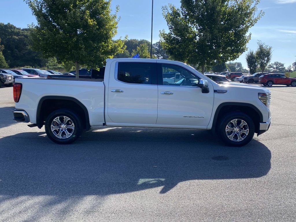 Used 2025 GMC Sierra 1500 SLT RWD image 2