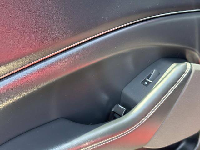 Certified 2022 Ford Mustang Mach-E Select RWD image 21