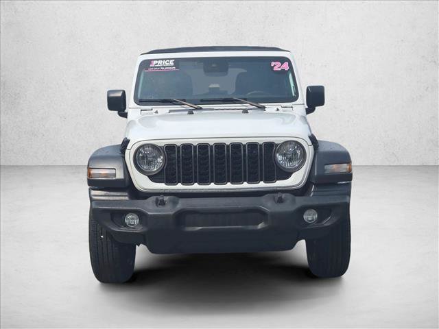 Used 2024 Jeep Wrangler Unlimited Sport AWD/4WD image 2
