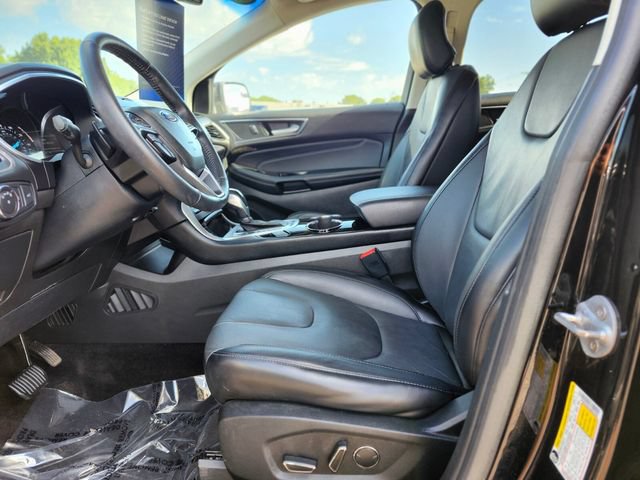 Certified 2018 Ford Edge Titanium AWD/4WD image 18