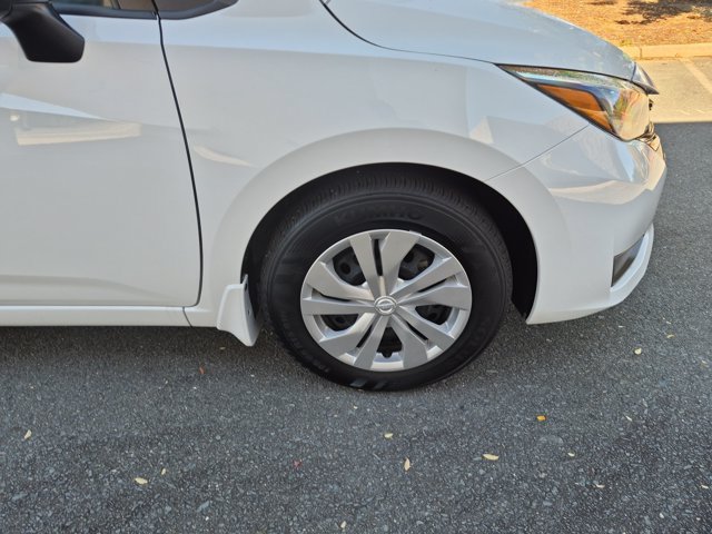 Used 2025 Nissan Versa S w/ Trunk Package FWD image 11