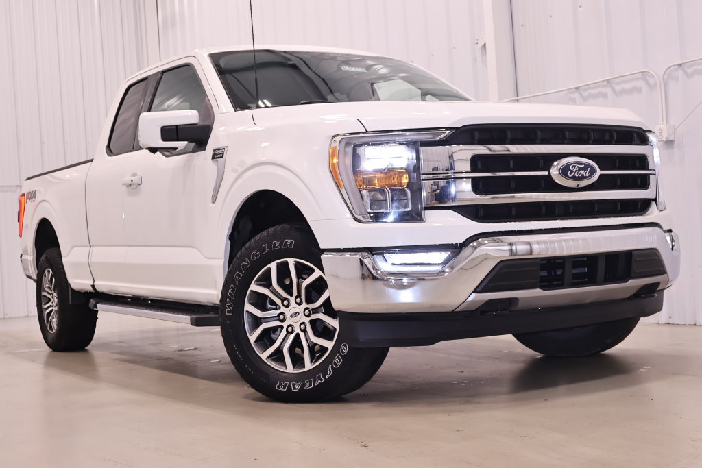Certified 2021 Ford F150 Lariat w/ FX4 Off-Road Package AWD/4WD image 45