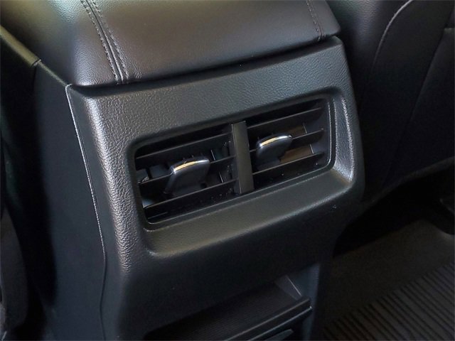 Certified 2024 Ford Edge SEL w/ Convenience Package image 28