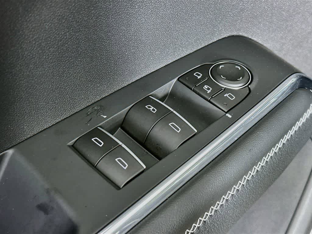 Used 2026 GMC Acadia Denali w/ Super Cruise Package FWD image 29