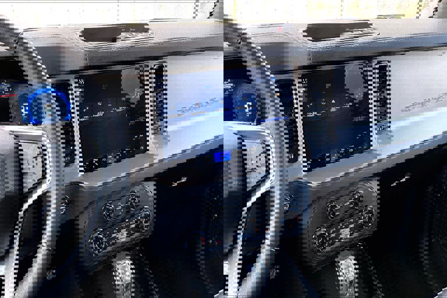 Certified 2025 Ford Bronco Outer Banks image 11