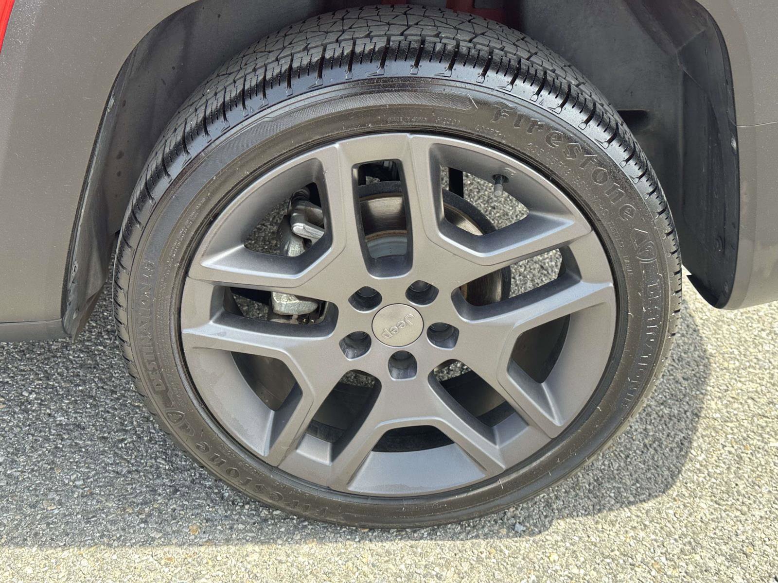 Used 2019 Jeep Renegade Limited w/ Quick Order Package 22P FWD image 29