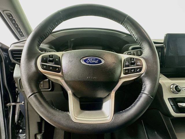 Certified 2023 Ford Explorer XLT w/ Class IV Trailer Tow Package AWD/4WD image 14