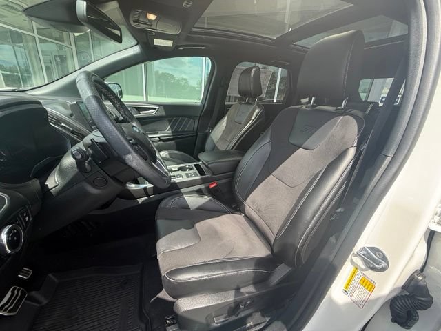 Certified 2024 Ford Edge ST w/ Equipment Group 401A AWD/4WD image 15