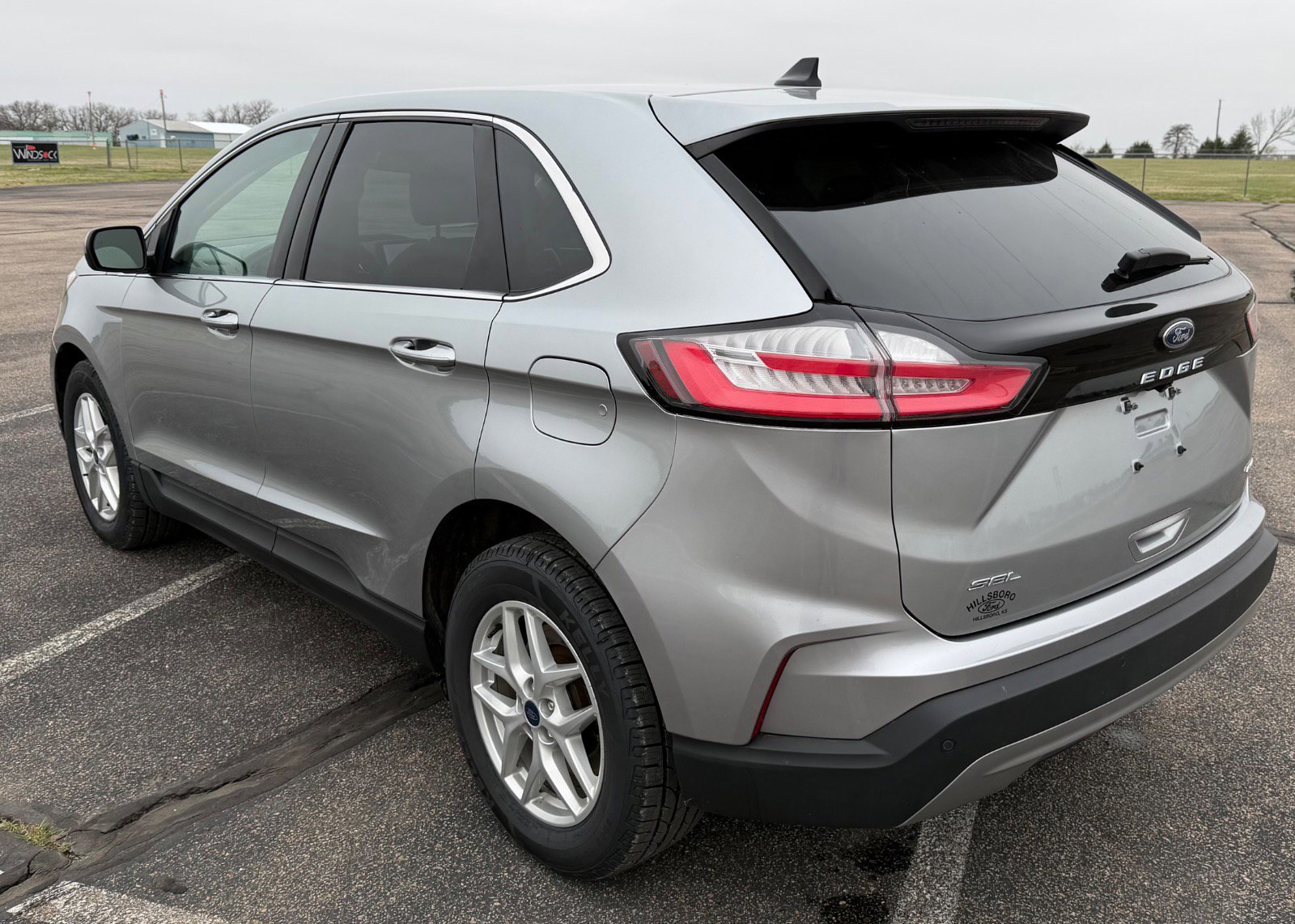 Certified 2022 Ford Edge SEL w/ Convenience Package AWD/4WD image 8