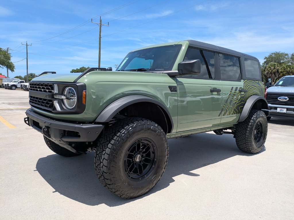 Certified 2025 Ford Bronco Big Bend w/ Black Diamond Package AWD/4WD image 13