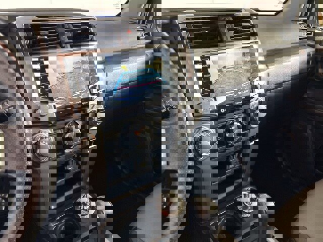 Used 2021 Toyota 4Runner SR5 Premium w/ Moonroof Package image 10