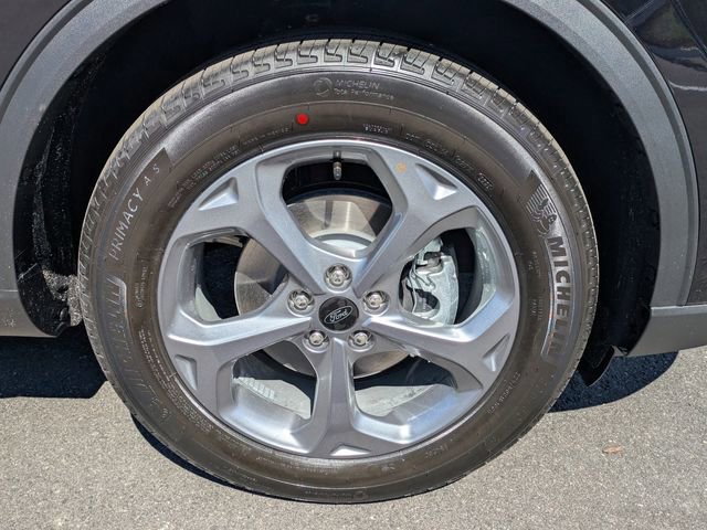 Certified 2026 Ford Escape ST-Line w/ Tech Pack #1 image 11