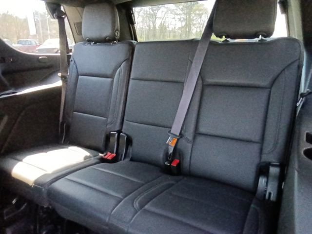 Used 2024 Chevrolet Tahoe Z71 w/ Luxury Package image 29