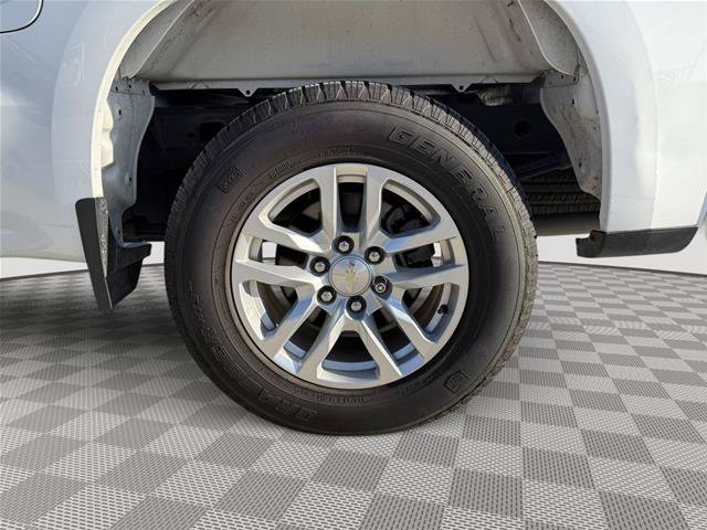 Used 2021 Chevrolet Silverado 1500 LT w/ Z71 Off-Road Package AWD/4WD image 24