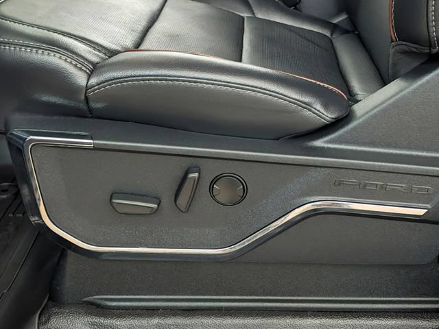 Certified 2024 Ford F250 Lariat w/ Lariat Ultimate Package AWD/4WD image 15