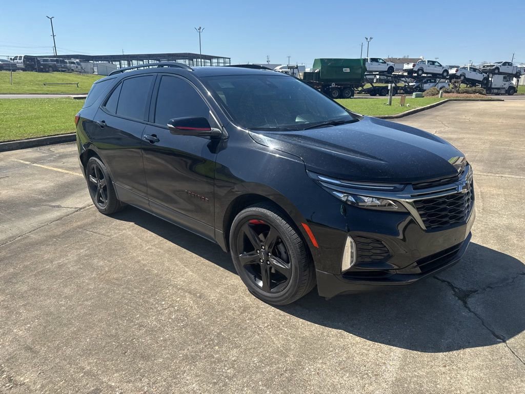 Used 2023 Chevrolet Equinox Premier image 12