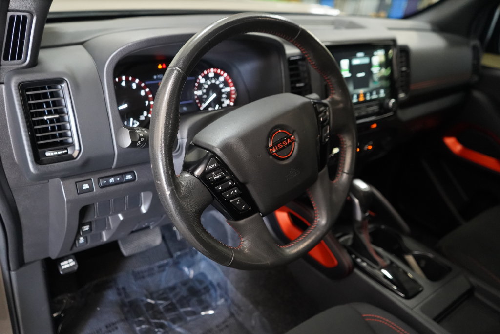 Used 2024 Nissan Frontier Pro-X RWD image 20