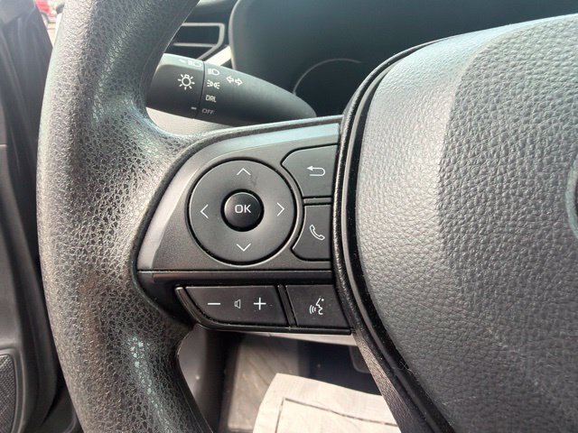 Used 2025 Toyota RAV4 LE AWD/4WD image 14